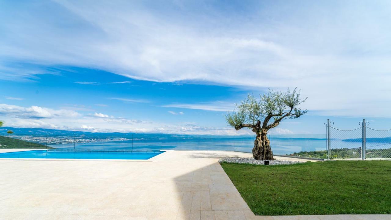 Villa Visum Poljane Ngoại thất bức ảnh