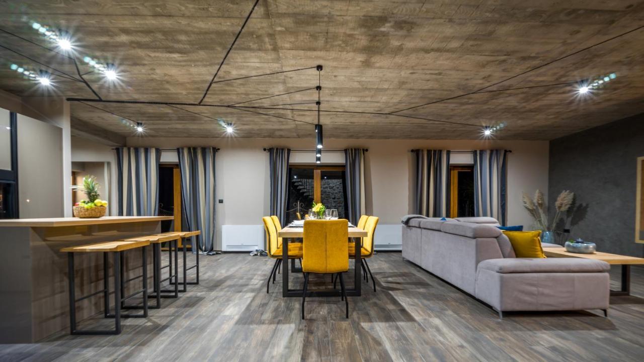 Villa Visum Poljane Ngoại thất bức ảnh